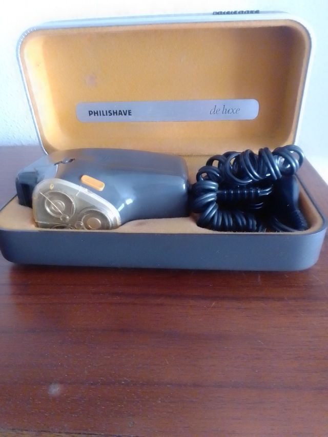 Maquinilla de afeitar antigua