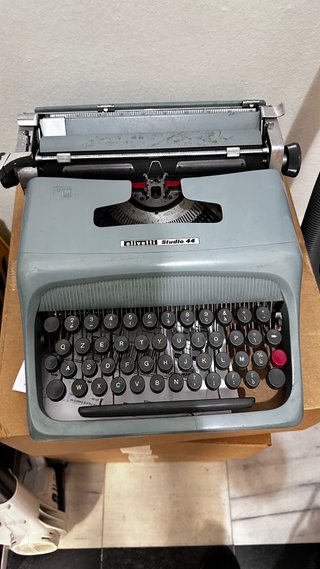 “Olivetti Studio 44” VINTAGE “anni 50”