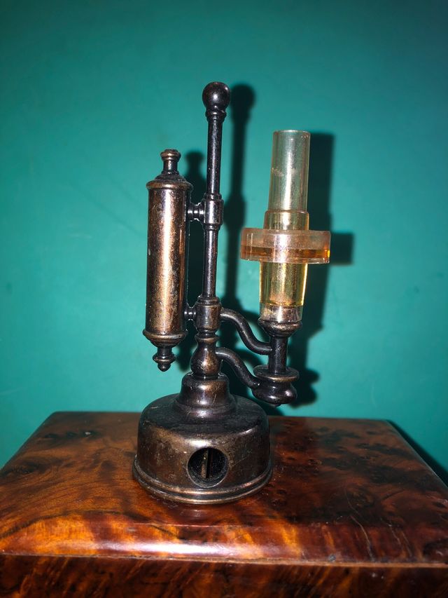 Temperamatite in metallo, collezione, vintage