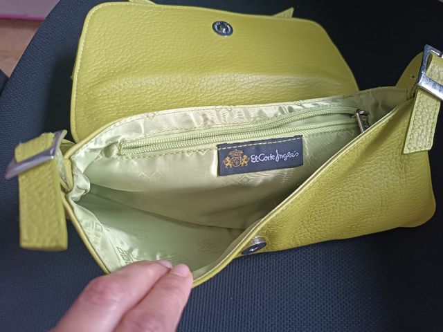 Bolso verde de piel