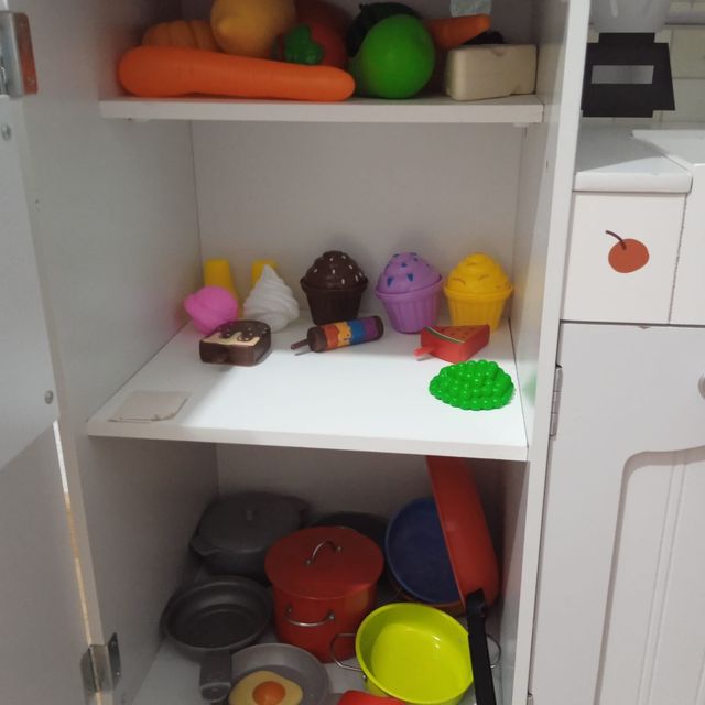 Cocina madera clasica y complementos