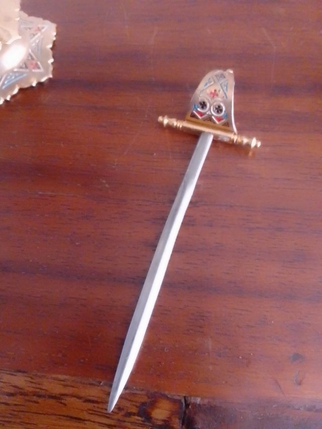 Palillero de espadas