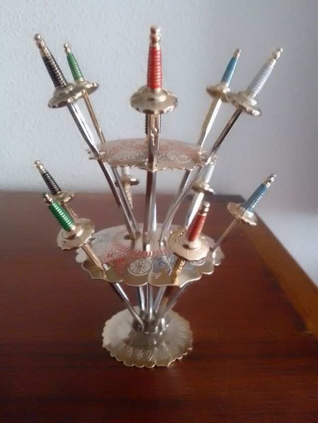 Palillero de espadas