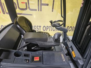 SE VENDE / ALQUILA CARRETILLA ELEVADORA ELECTRICA