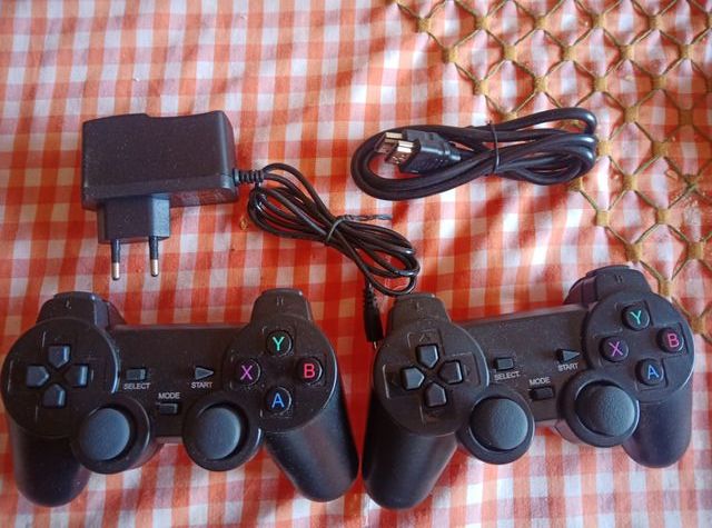 Consola retro con tarjeta sd 64 Gb