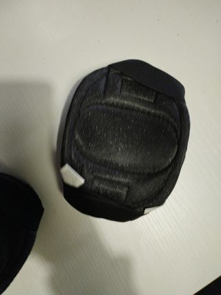 Ginocchiere Nero Sportivo