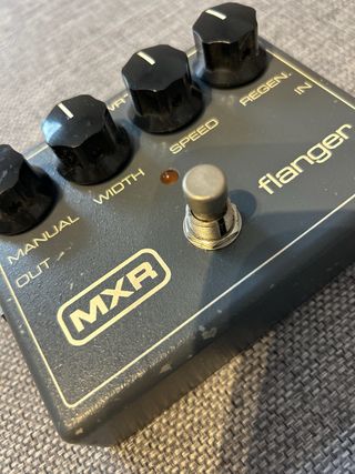 FLANGER MXR M-117R