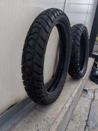 Neumático Pirelli moto trail