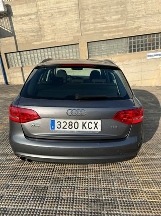 Audi A4 avant 2012