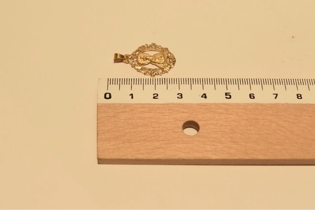 VIRGEN DEL ROCIO DE ORO 18K/2.4Gr