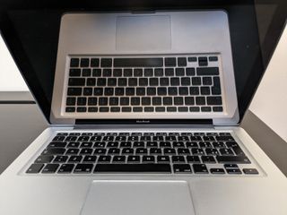 MacBook Core duo 2008 4gb ram (2+2) SENZA SSD/HDD