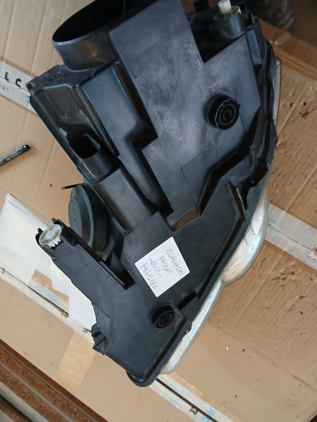 FARO DELANT DCHO VOLKSWAGEN PASSAT