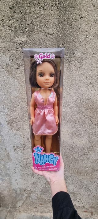 Muñeca Nancy gold rosa