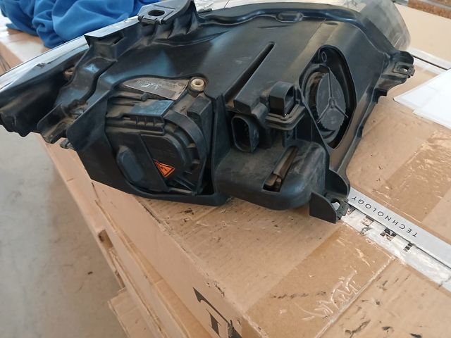 FARO DELANT IZQ AUDI Q7