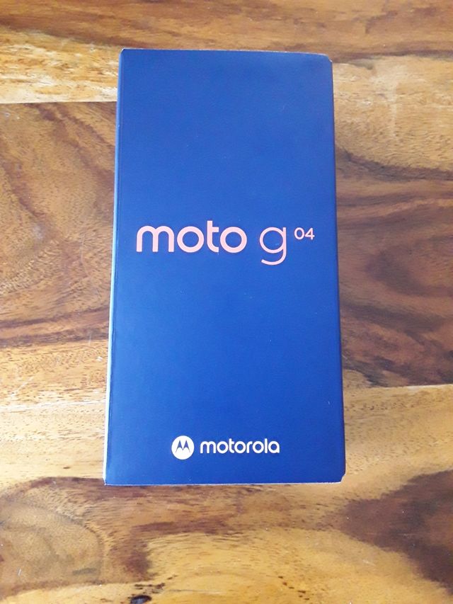 Telefono Motorola g04 nuovo mai usato
