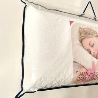 Almohada viscoelástica nueva