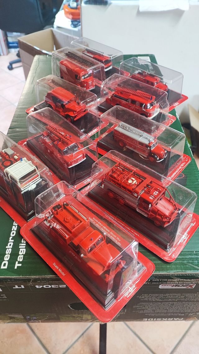 Modellini camion dei Vigili del fuoco - Lotto 1