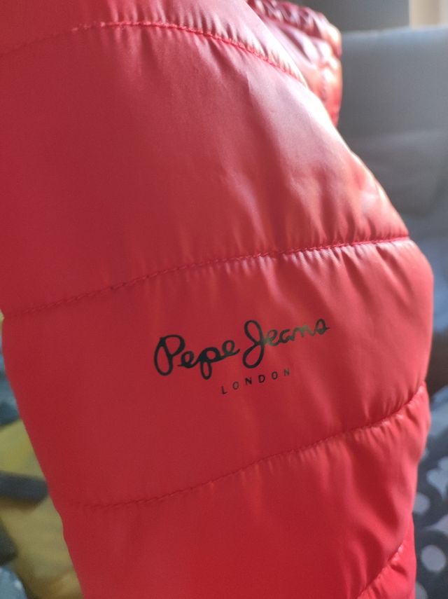 Cazadora roja pepe jeans