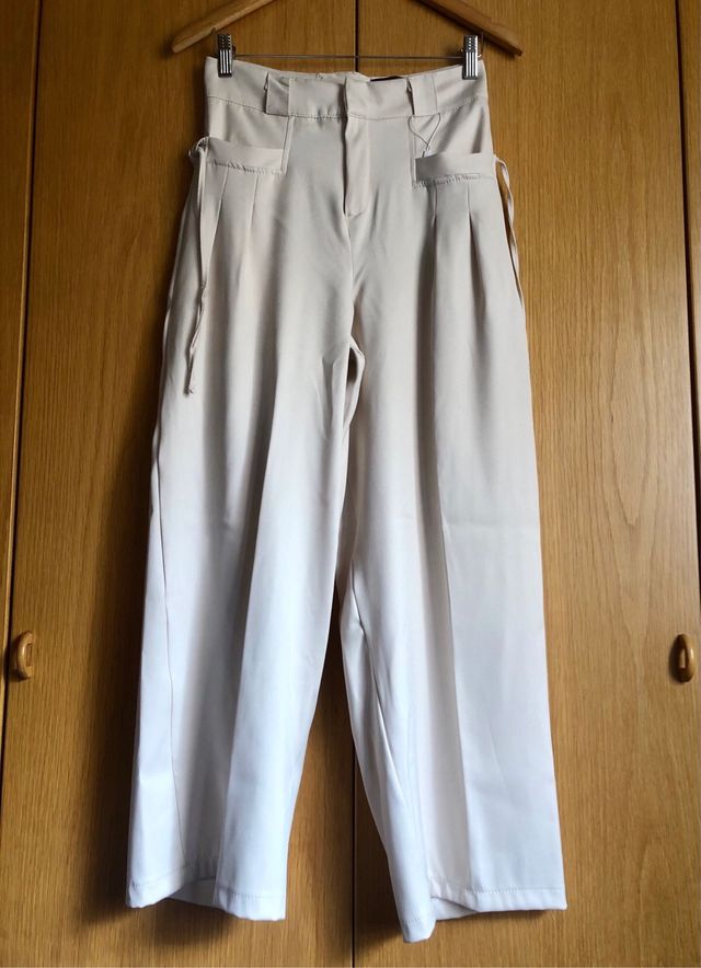 Pantalones crema anchos S