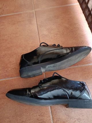 Zapatos negros