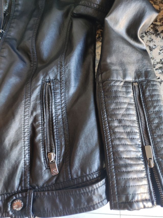 Cazadora de piel de Salsa