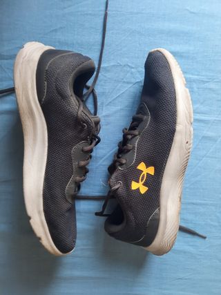 Zapatillas usadas gris, 44 Under Armour