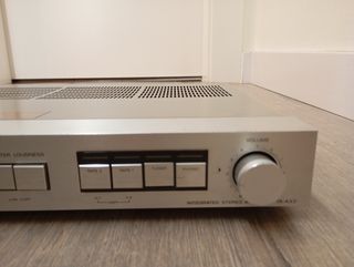 Amplificador de época SONY TA-AX2