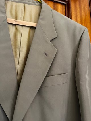 TRAJE COMPLETO