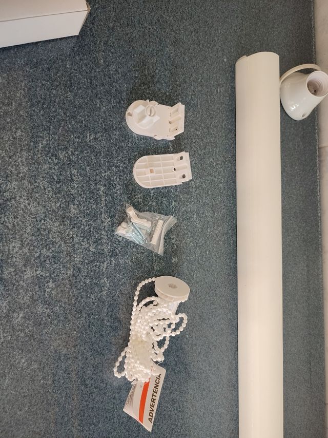 Estor enrollable opaco