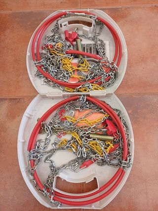 Cadenas metalicas de nieve para coche