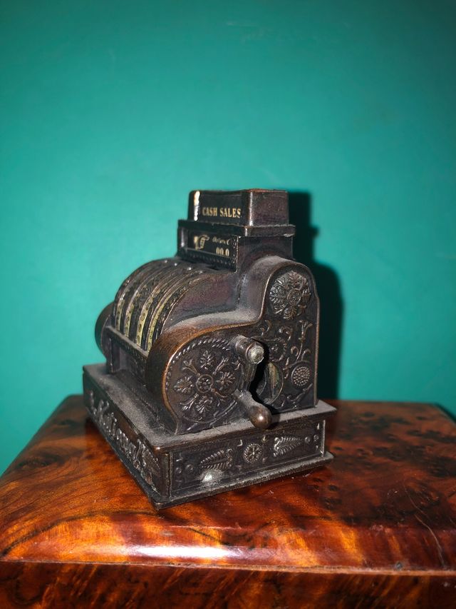 Temperamatite in metallo, collezione, vintagr