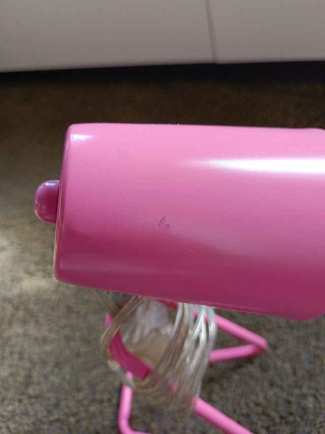Lampara rosa escritorio