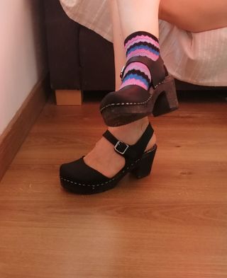 Zuecos de piel 