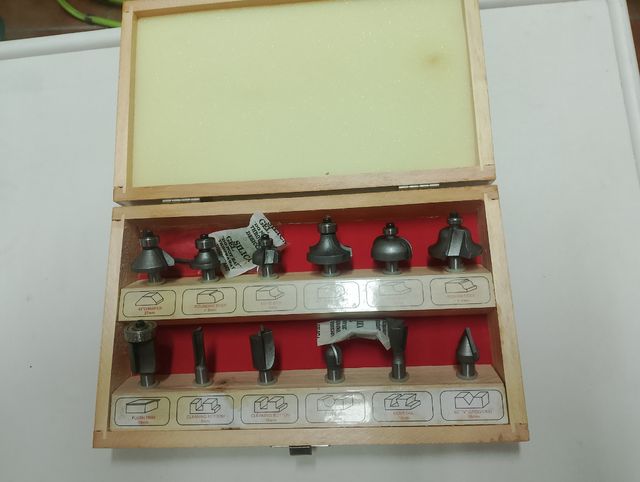 JUEGO DE FRESAS MADERA ESPIGA 8 MM.