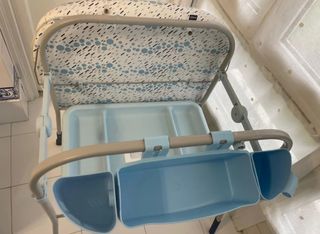 Cambiador y bañera bebé CHICCO
