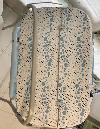 Cambiador y bañera bebé CHICCO