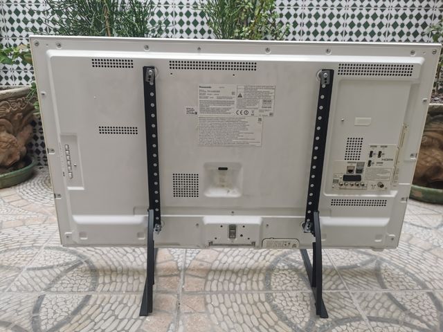 Televisore LCD Panasonic