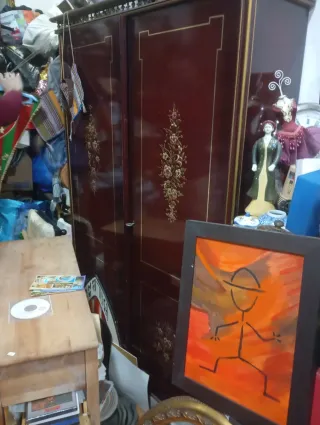 GABÁNERO ROPERO ARMARIO ORIENTAL