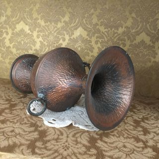 Anfora/vaso in rame altezza cm. 24 con anelle