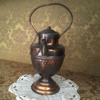 ANFORA IN RAME con coperchio e beccuccio in ottone