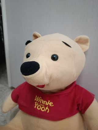 Winnie the Pooh peluche alto 42 cm