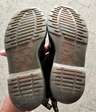 Anfibi Dr. Martens