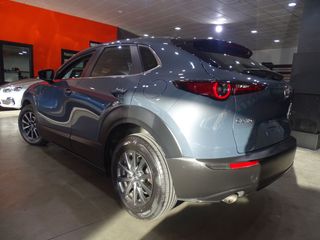 Mazda CX-30 2.0 90 kW 2WD Zenith (sin Pack Bose)