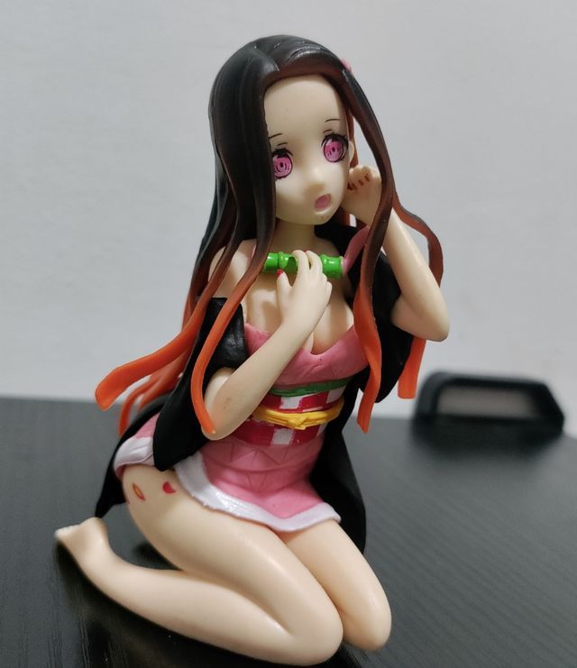 Demon salayer nezuko action figure 