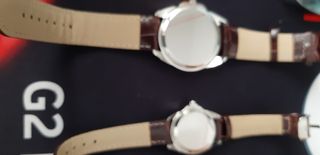 2 Relojes pulsera de pilas sin estrenar