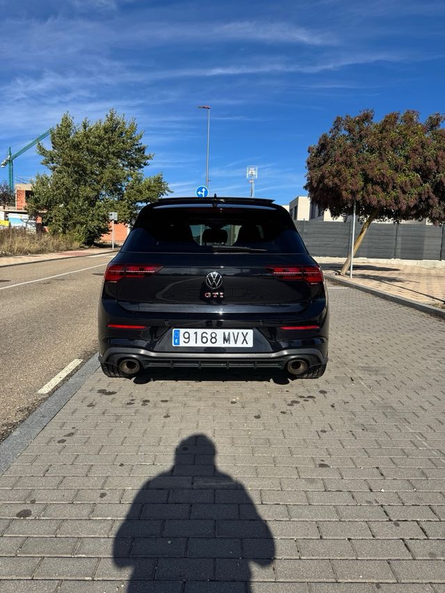VW Golf GTI CLUBSPORT 45 - AKRA
