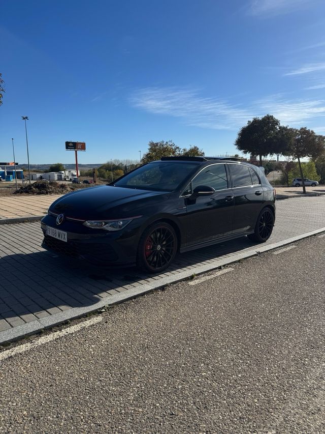 VW Golf GTI CLUBSPORT 45 - AKRA