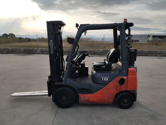 CARRETILLA DIESEL TOYOTA