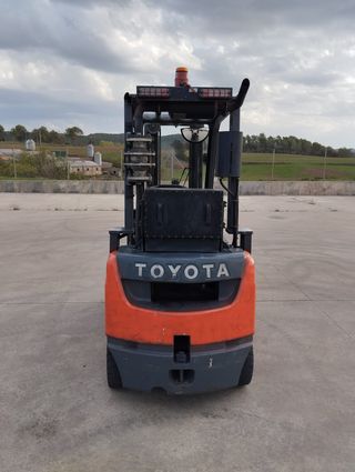 CARRETILLA DIESEL TOYOTA