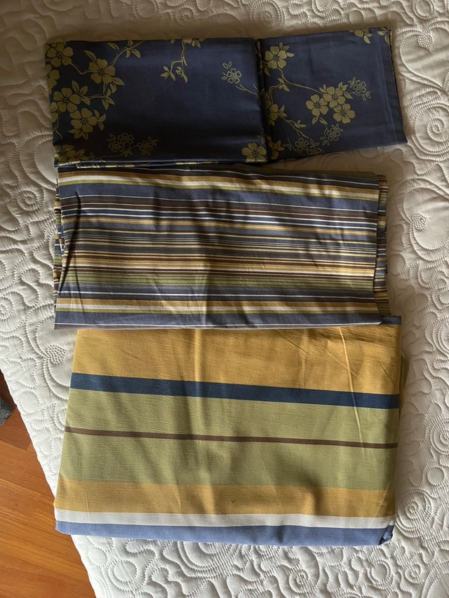 Completo copripiumino con lenzuola e federe